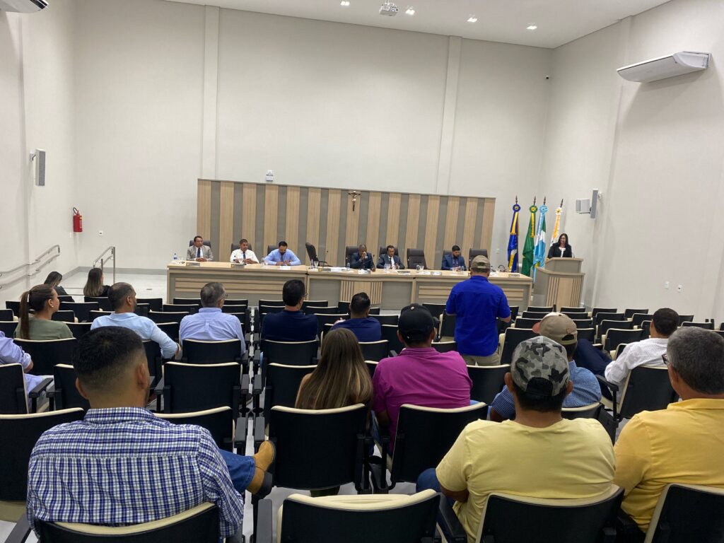 Câmara de Paranhos entrega Moção de Congratulação e Aplausos aos organizadores da Cavalgada dos Amigos