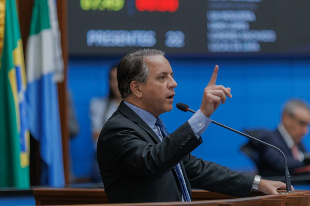 Coronel David denuncia esquema de financiamento por trás de invasão que destruiu fazenda em Caarapó