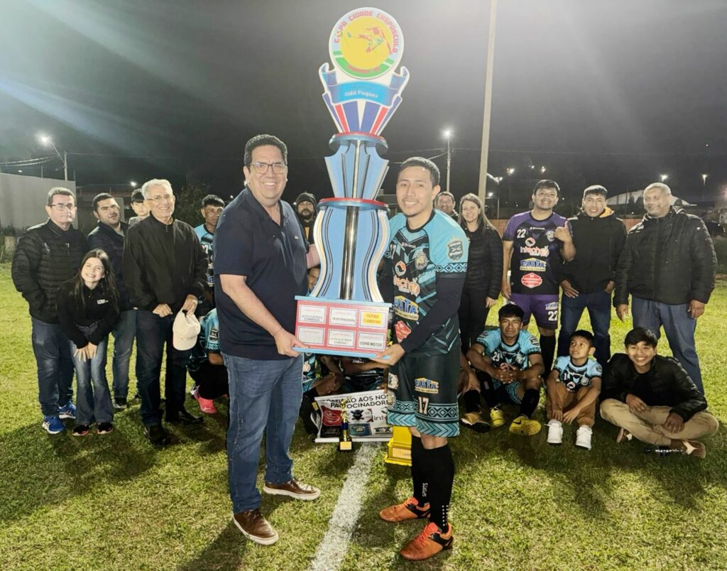 Em decisão entre equipes indígenas Invernada é campeã da Copa Cidade Crepúsculo de Suíço 2025 em Amambai