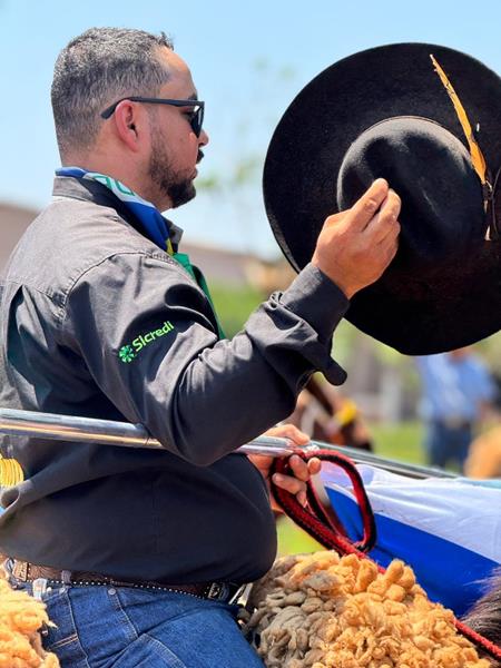 Com a participação de centenas de pessoas Cavalgada dos Amigos foi sucesso total em Paranhos Com a participação de centenas de pessoas Cavalgada dos Amigos foi sucesso total em Paranhos