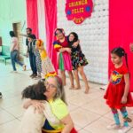 CEI Criança Feliz de Paranhos recebe apresentação da Turma da Alegria