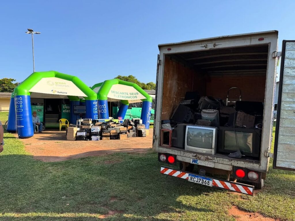 Tacuru recebe Caravana “Eletrônico não é Lixo” e incentiva descarte correto de resíduos
