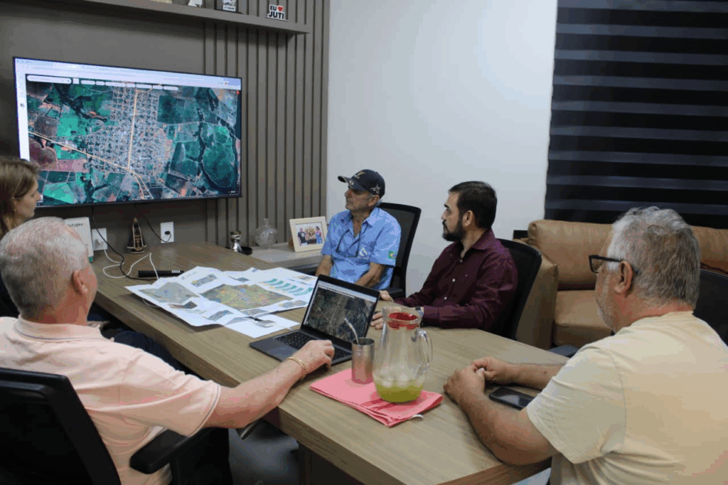 Prefeitura de Juti celebra avanços em parceria com a Sanesul rumo à universalização do saneamento Prefeitura de Juti celebra avanços em parceria com a Sanesul rumo à universalização do saneamento