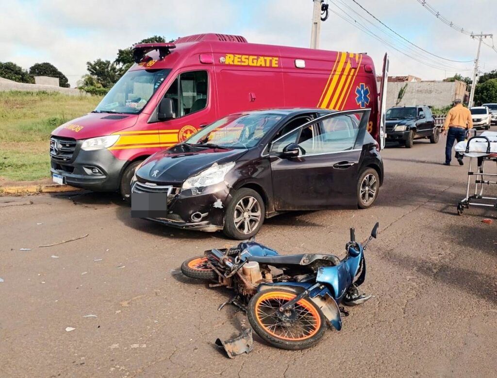 Bombeiros atendem vítimas de acidente de trânsito e de queda de cavalo em Amambai