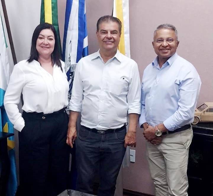 Darci recebe senador Nelsinho Trad e destaca a força do PSD em Amambai