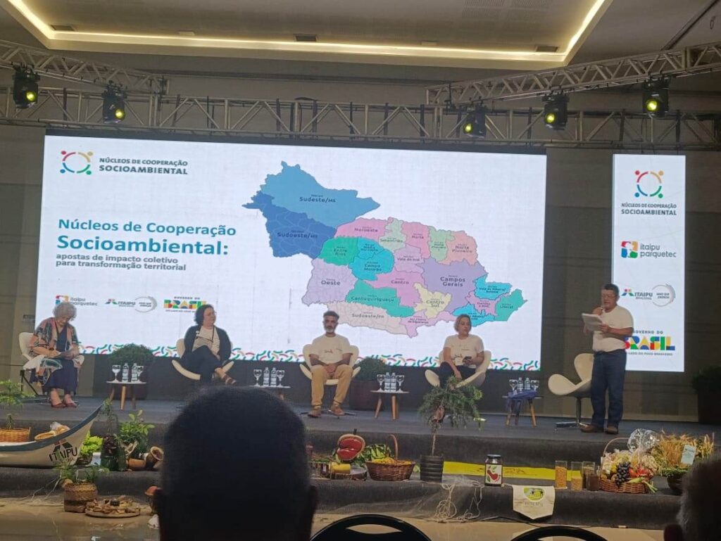 Presidente de Câmara vereador Darci integra comitiva de Amambai em ação socioambiental no Paraná Presidente de Câmara vereador Darci integra comitiva de Amambai em ação socioambiental no Paraná