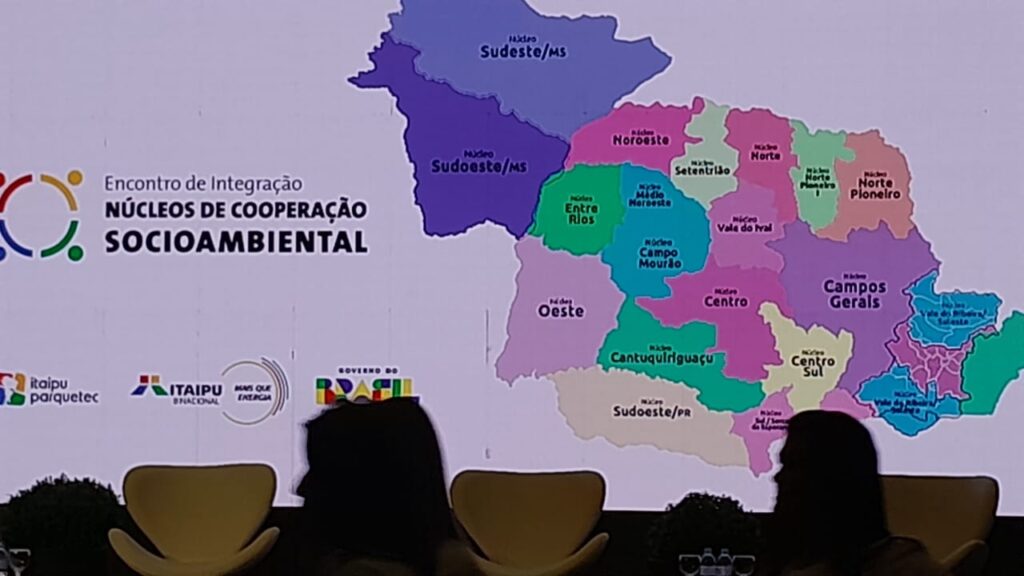 Presidente de Câmara vereador Darci integra comitiva de Amambai em ação socioambiental no Paraná Presidente de Câmara vereador Darci integra comitiva de Amambai em ação socioambiental no Paraná