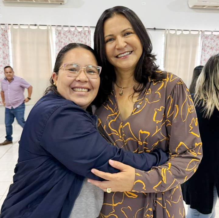 ‘Prefeita Lurdes reforça compromisso com a valorização dos servidores ACS e ACE em menos de um ano de gestão’ em Caarapó