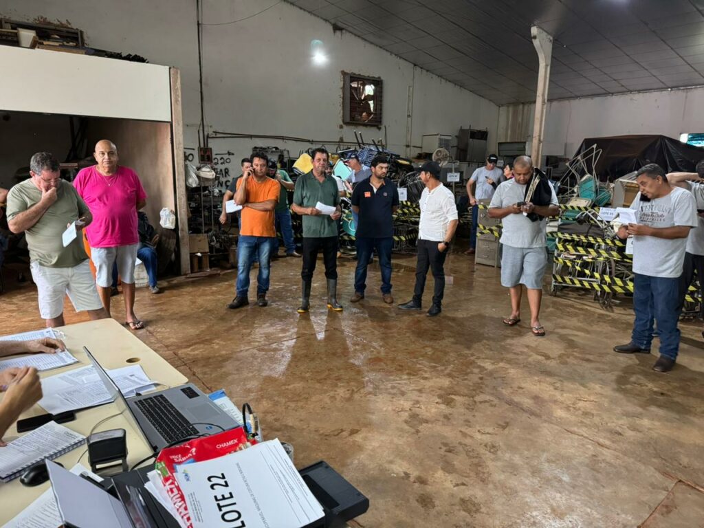 Leilão presencial em Tacuru arrecada recursos com bens inservíveis Leilão presencial em Tacuru arrecada recursos com bens inservíveis