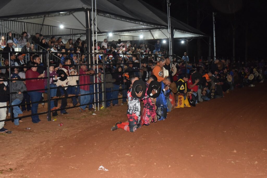 Iguatemi: Com três dias de competição e participação de 42 peões, 1º Rodeio Fest Show movimentou Assentamento Colorado e região