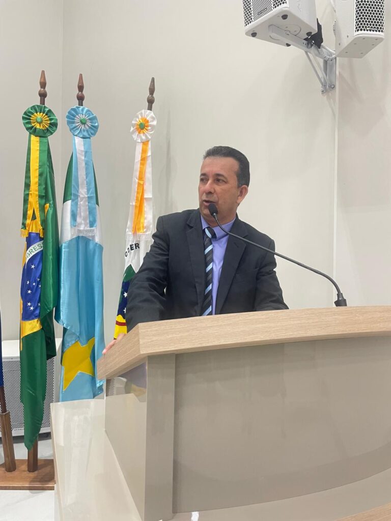 Paranhos: Presidente destaca trabalho realizado pela Câmara em benefício da população