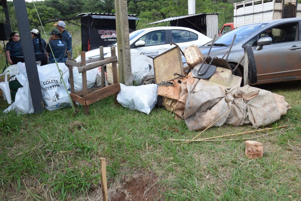 Iguatemi: Aproximadamente 200 kg de lixo foram recolhidos na campanha Rio Mais Limpo 2025