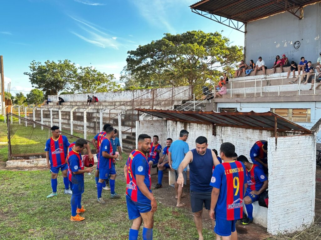 Iguatemi: Copa Terrão teve seu início no domingo (9), com bons jogos no Estádio Municipal Adão Mendes Iguatemi: Copa Terrão teve seu início no domingo (9), com bons jogos no Estádio Municipal Adão Mendes