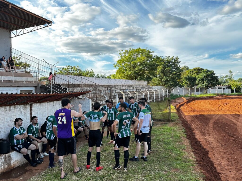 Iguatemi: Copa Terrão teve seu início no domingo (9), com bons jogos no Estádio Municipal Adão Mendes Iguatemi: Copa Terrão teve seu início no domingo (9), com bons jogos no Estádio Municipal Adão Mendes