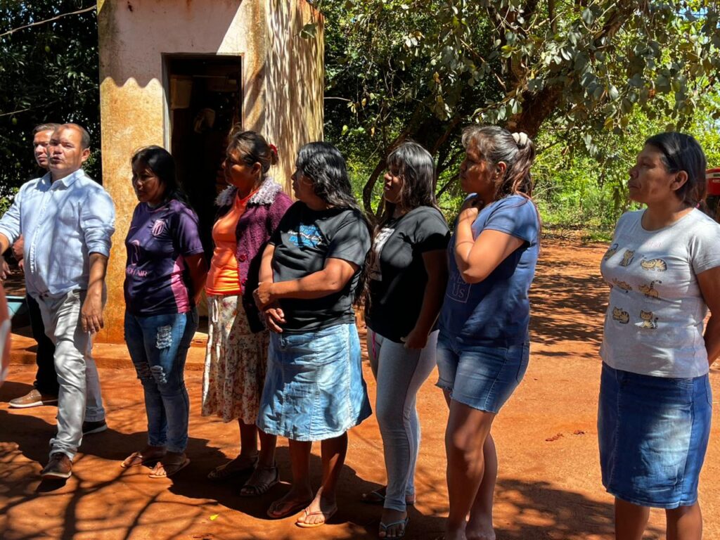 Prefeitura de Aral Moreira entrega primeiras casas populares na Aldeia Guassuty