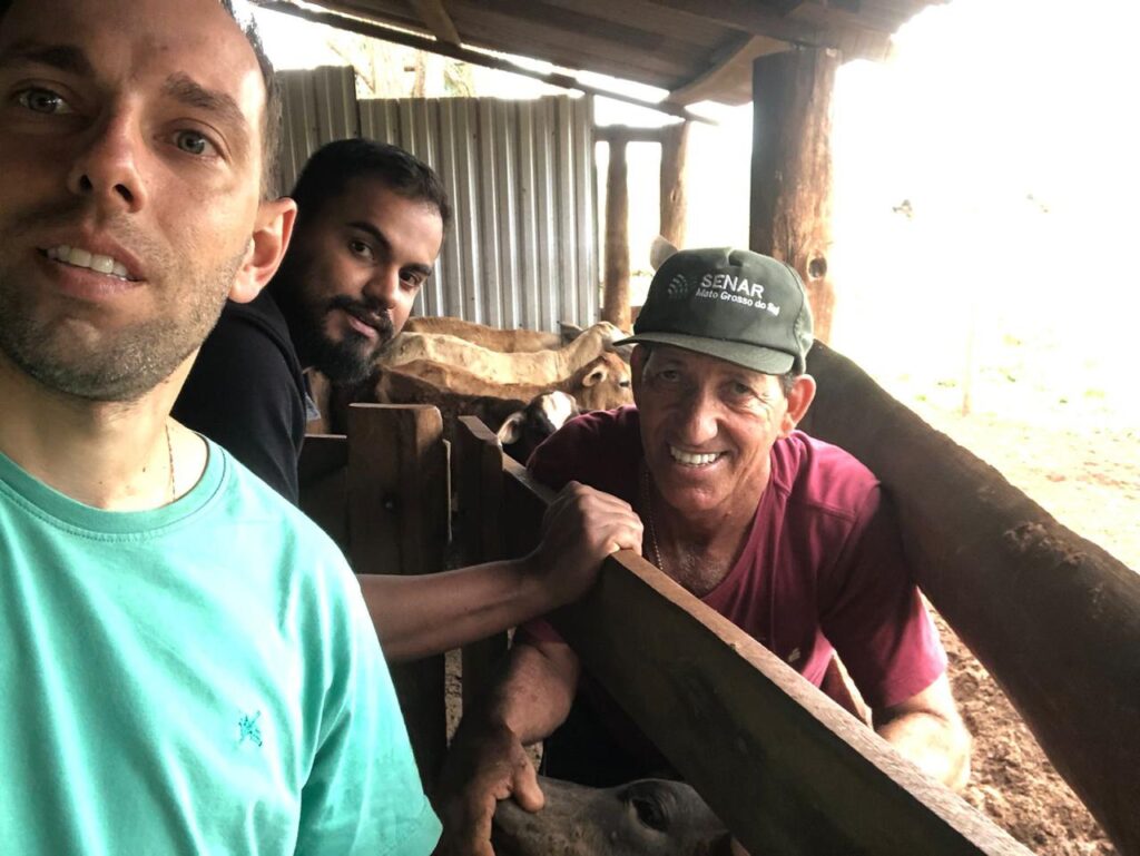 Secretaria de Desenvolvimento Econômico da Prefeitura de Iguatemi intensifica atendimentos veterinários aos produtores rurais