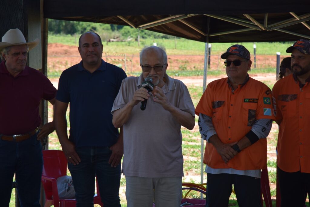 Iguatemi: Assistência Social promoveu confraternização para os alunos do Programa “Novo Olhar”, com almoço e muitas brincadeiras