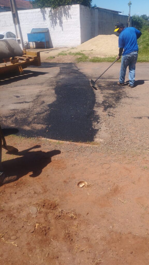 Secretaria de Serviços Urbanos intensifica Operação Tapa-Buraco após período de chuvas em Amambai