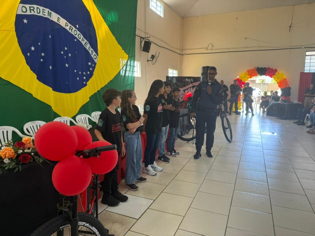 Amambai realiza 31ª Formatura do PROERD e fortalece compromisso com a prevenção às drogas e à violência