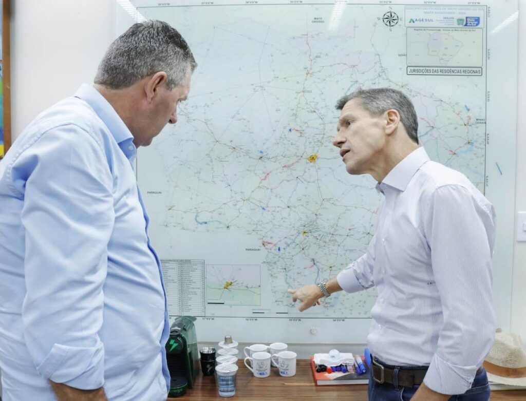 Em agendas Heliomar Klabunde apresenta e discute demandas de Paranhos