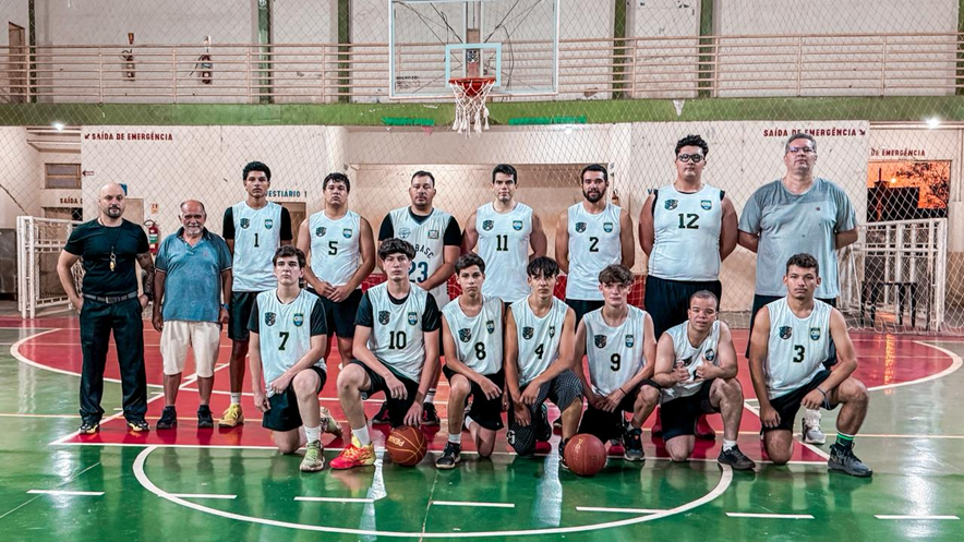 Caarapó: 1ª Copa Professor Egídio Fernandes de Basquetebol inicia com grandes jogos e participação de cinco equipes Caarapó: 1ª Copa Professor Egídio Fernandes de Basquetebol inicia com grandes jogos e participação de cinco equipes