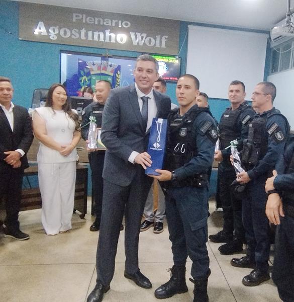 Aprovações do PPA, da LOA e homenagens marcaram o encerramento do ano legislativo 2025 em Aral Moreira