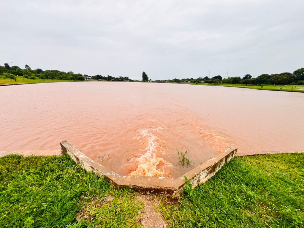Chuvas torrenciais causam grandes danos na zona rural em Paranhos Chuvas torrenciais causam grandes danos na zona rural em Paranhos