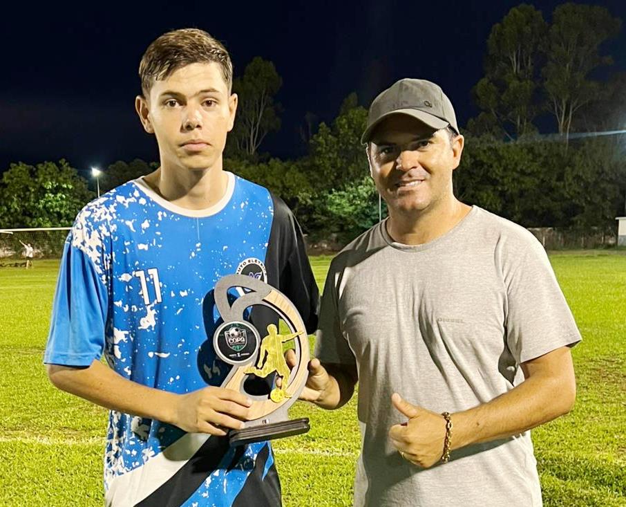 Flamboyant/Supermercado Manso faz 3x1 na final e é campeã da Copa Mansano de Futebol 2025 em Amambai