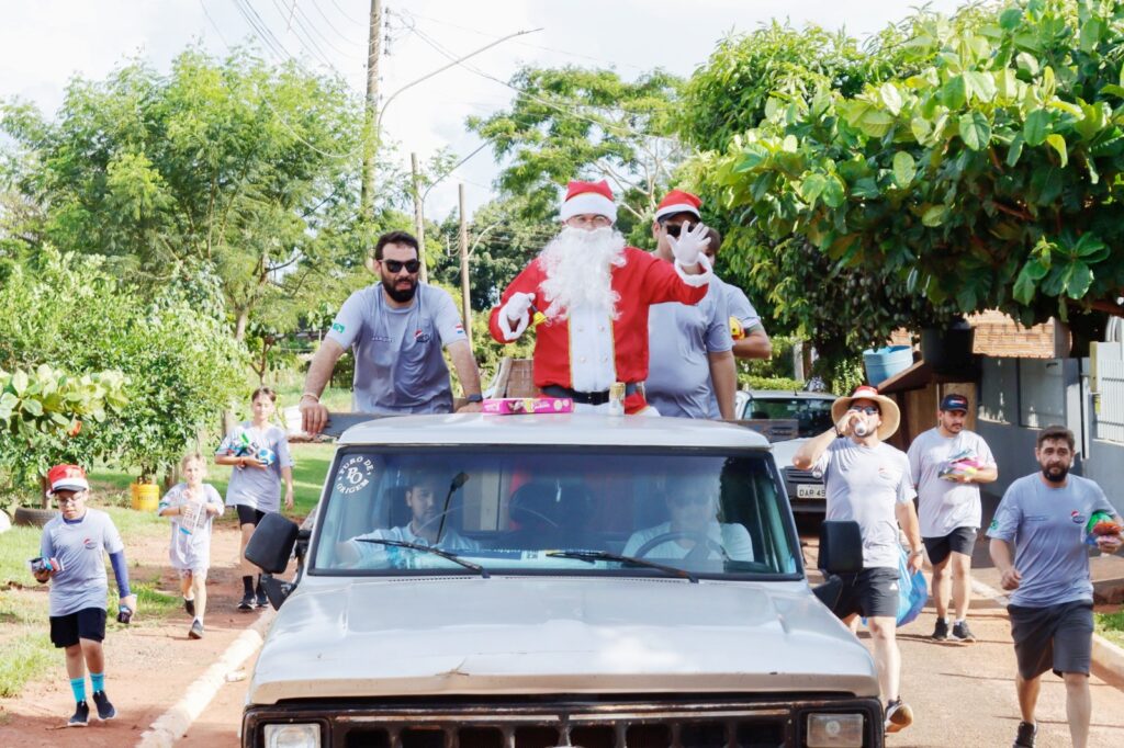 Ação de Natal Chão Batido chega à 20ª edição levando alegria a milhares de crianças em Sete Quedas