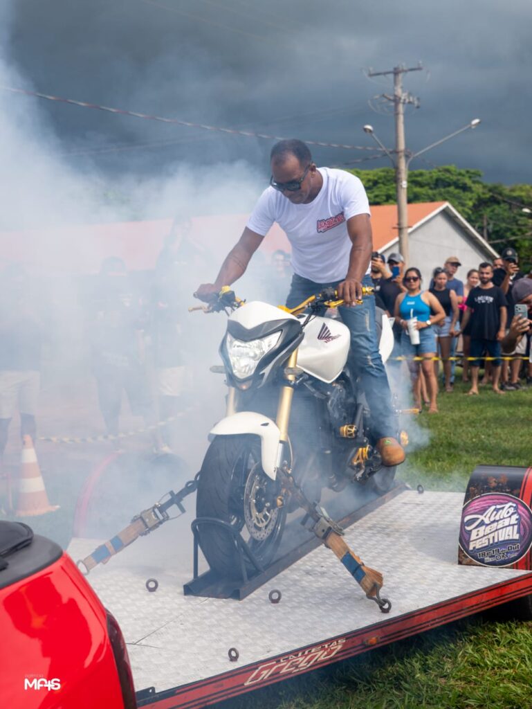 7º Encontro de Som Automotivo e Rebaixados foi sucesso total em Amambai