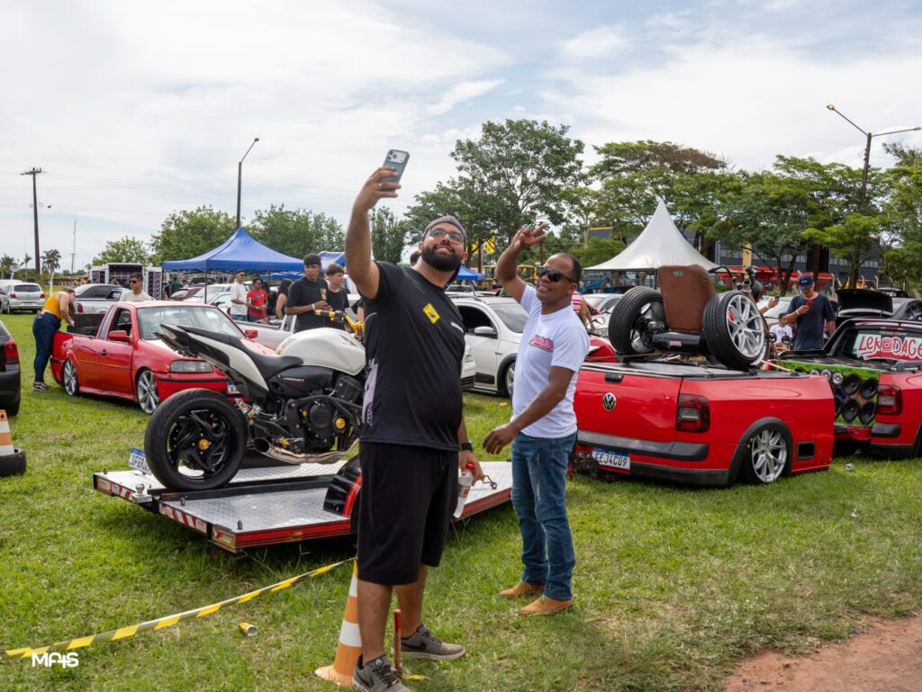 7º Encontro de Som Automotivo e Rebaixados foi sucesso total em Amambai