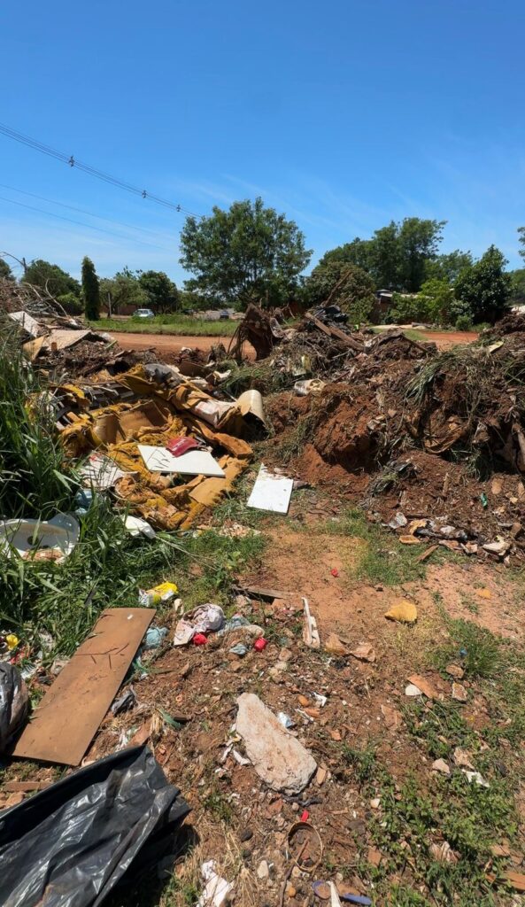 Caarapó: Nado Tozzi atua em três localidades e pede fim do descarte irregular de lixo Caarapó: Nado Tozzi atua em três localidades e pede fim do descarte irregular de lixo