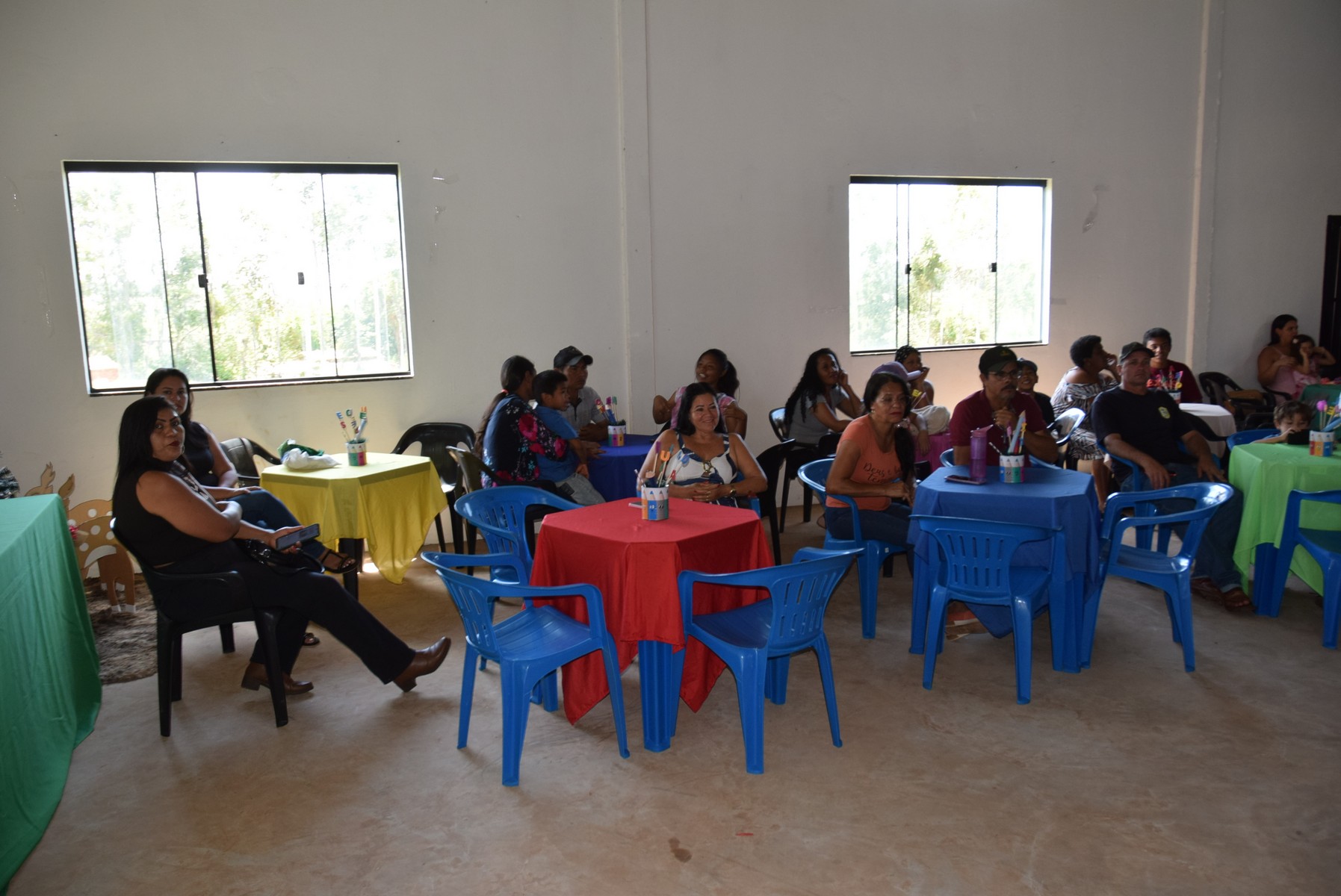 Iguatemi: Direção da Escola Municipal João Paulo I realiza formatura dos alunos do Pré-II da Educação Infantil