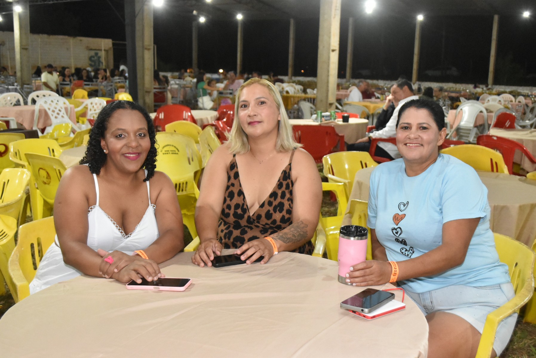 Iguatemi: Confraternização dos servidores municipais reúne mais de duas mil pessoas