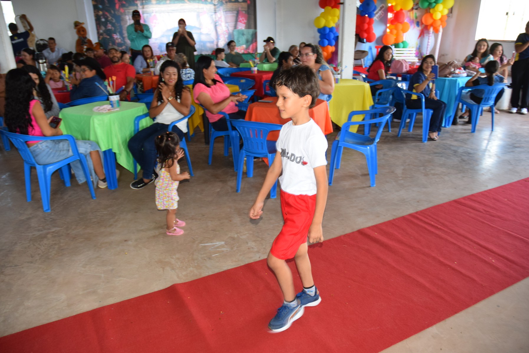 Iguatemi: Direção da Escola Municipal João Paulo I realiza formatura dos alunos do Pré-II da Educação Infantil