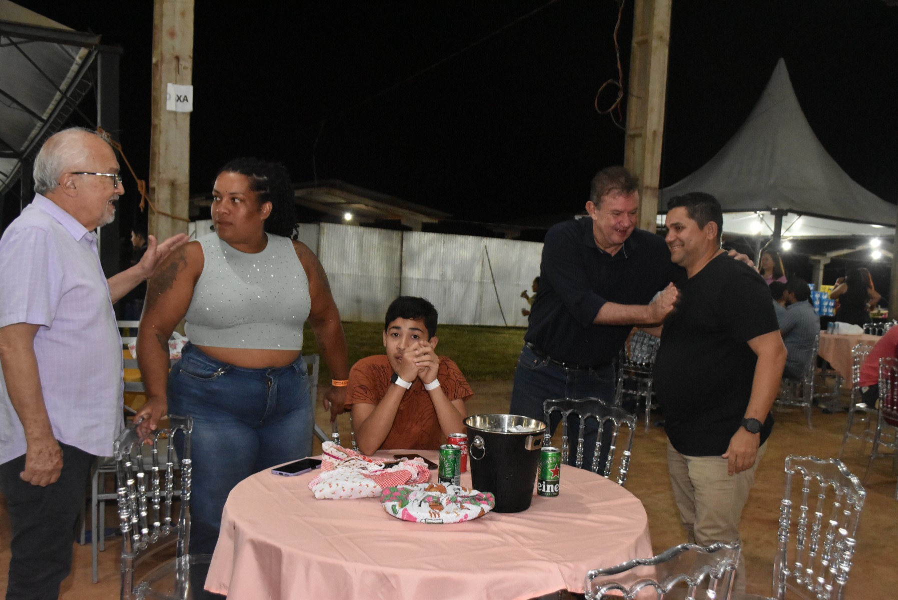 Iguatemi: Confraternização dos servidores municipais reúne mais de duas mil pessoas