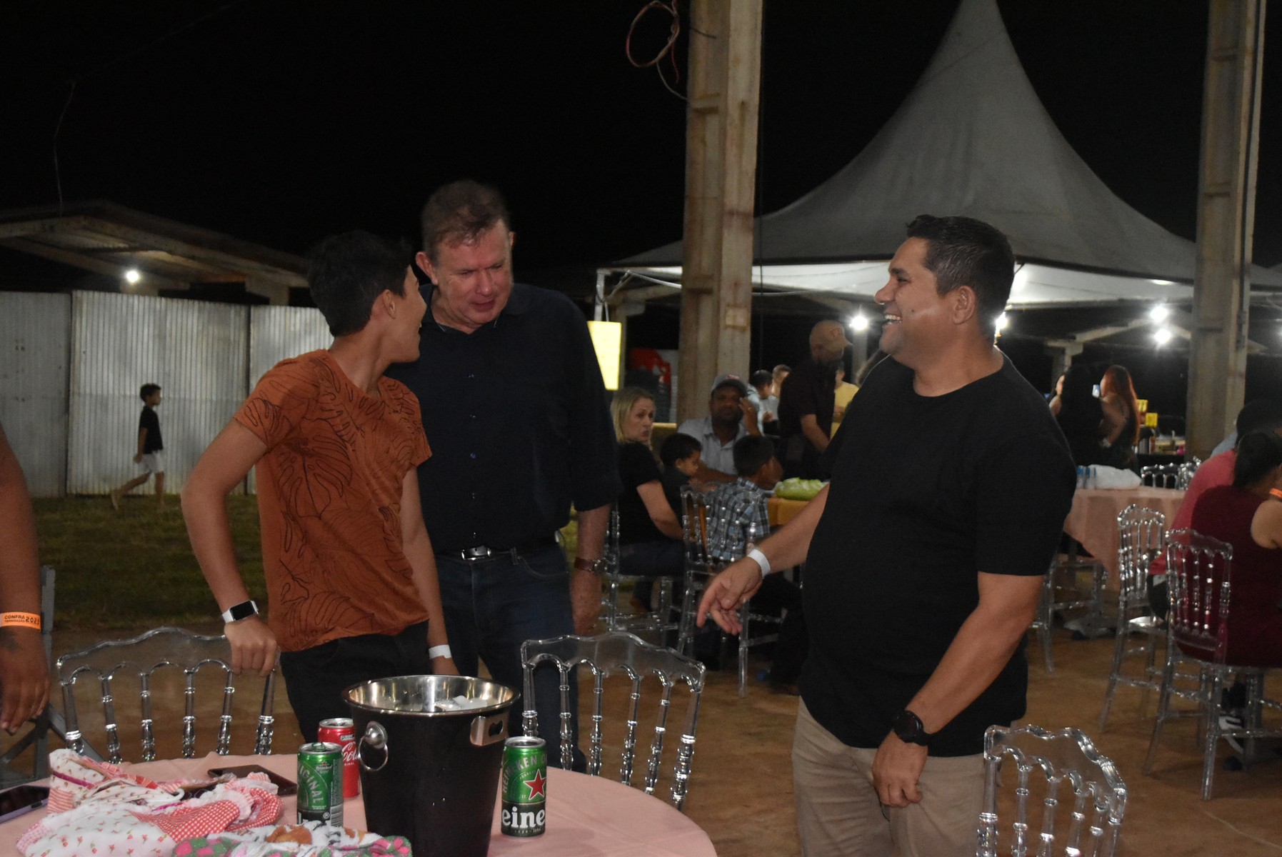 Iguatemi: Confraternização dos servidores municipais reúne mais de duas mil pessoas