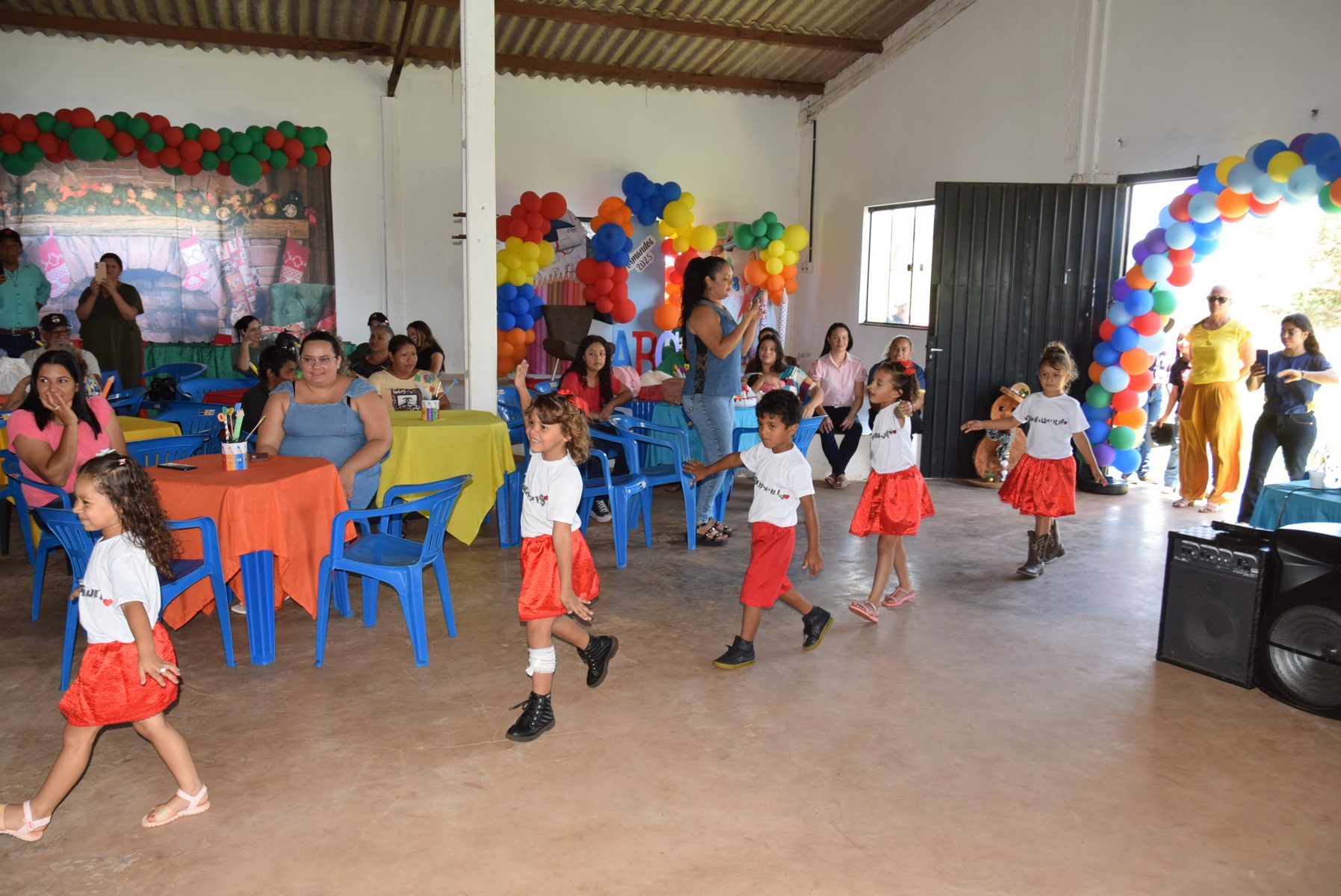 Iguatemi: Direção da Escola Municipal João Paulo I realiza formatura dos alunos do Pré-II da Educação Infantil