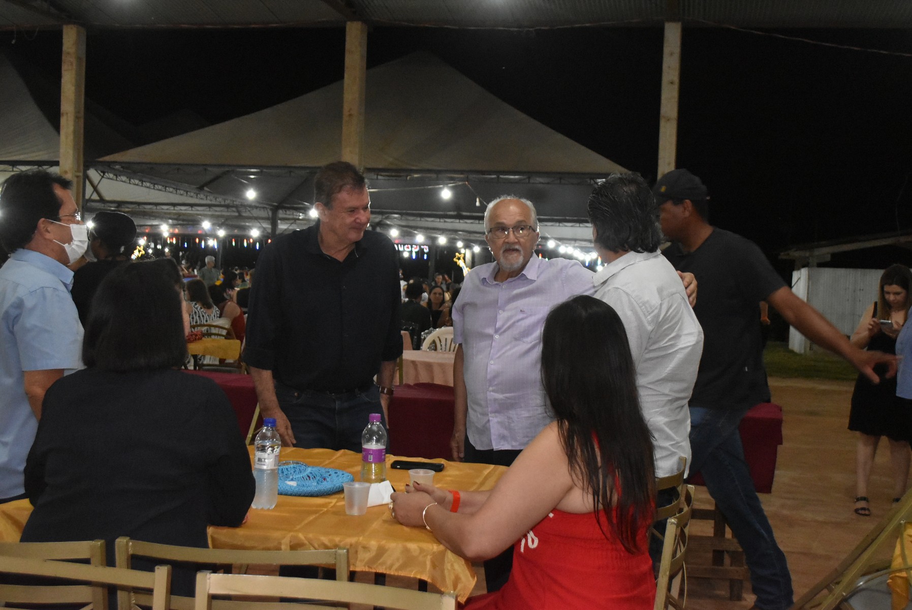 Iguatemi: Confraternização dos servidores municipais reúne mais de duas mil pessoas