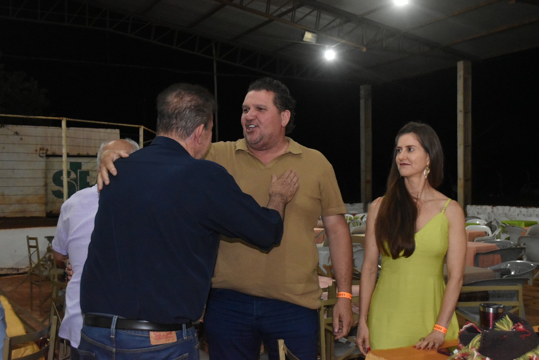 Iguatemi: Confraternização dos servidores municipais reúne mais de duas mil pessoas