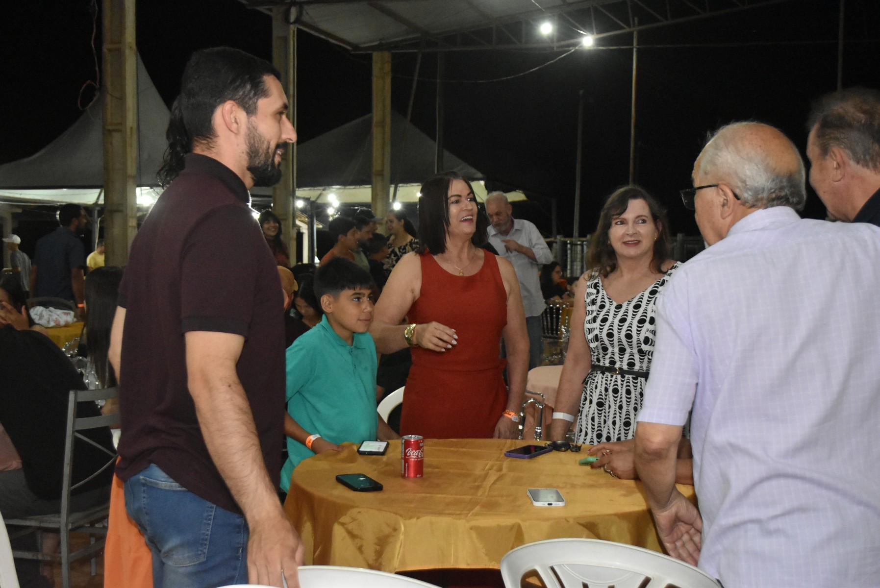 Iguatemi: Confraternização dos servidores municipais reúne mais de duas mil pessoas