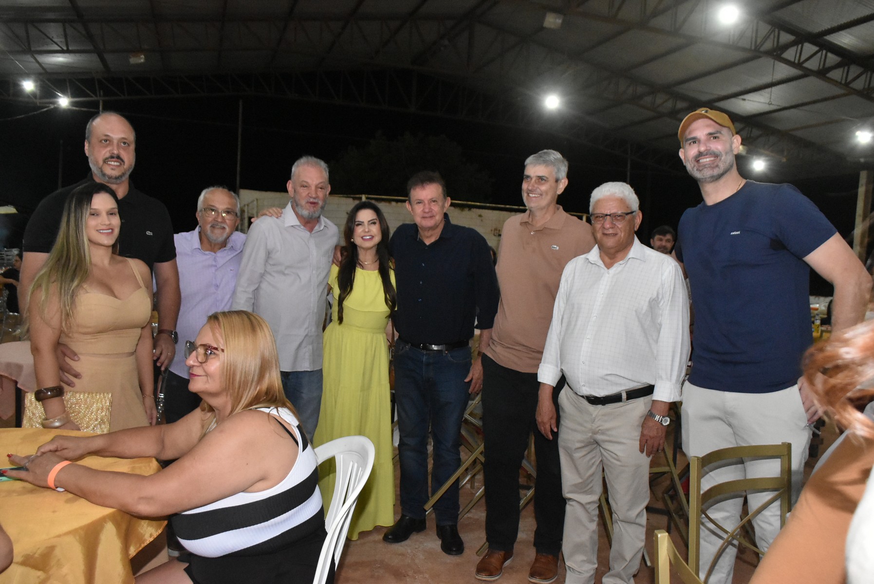 Iguatemi: Confraternização dos servidores municipais reúne mais de duas mil pessoas