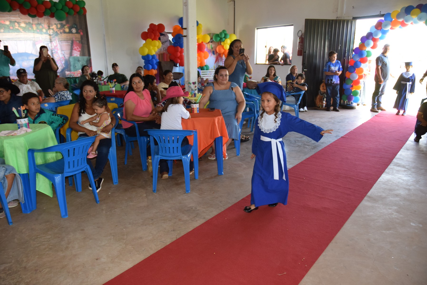 Iguatemi: Direção da Escola Municipal João Paulo I realiza formatura dos alunos do Pré-II da Educação Infantil