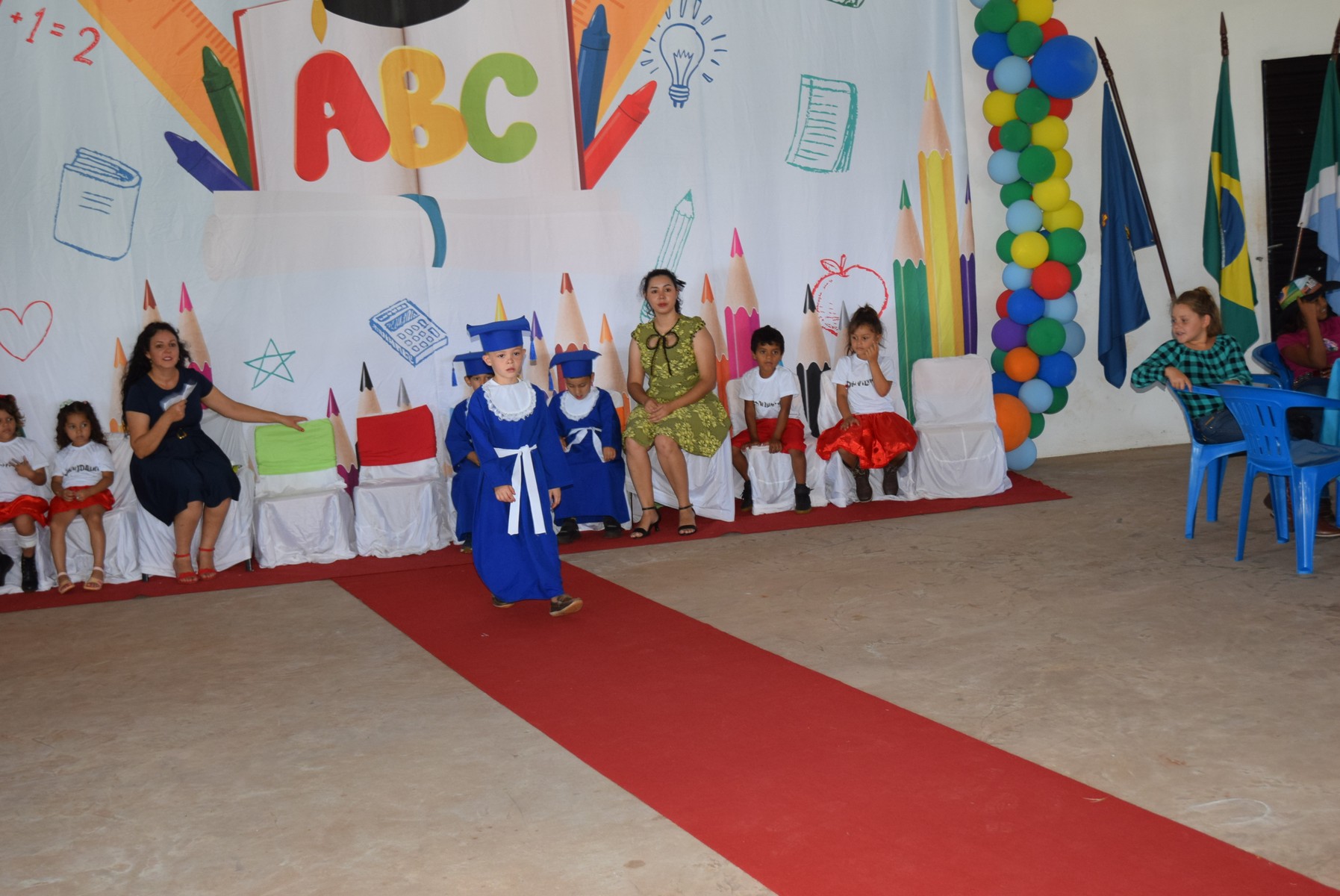 Iguatemi: Direção da Escola Municipal João Paulo I realiza formatura dos alunos do Pré-II da Educação Infantil