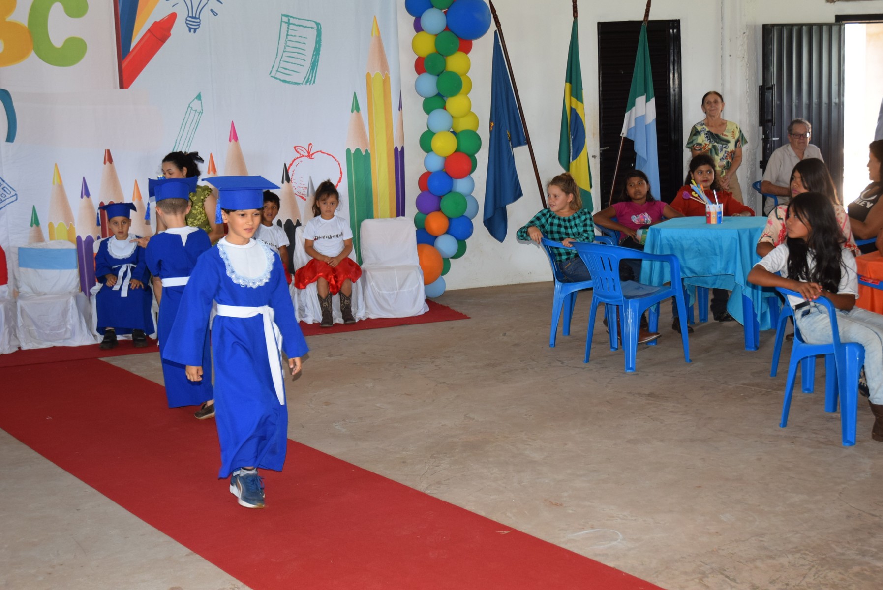 Iguatemi: Direção da Escola Municipal João Paulo I realiza formatura dos alunos do Pré-II da Educação Infantil