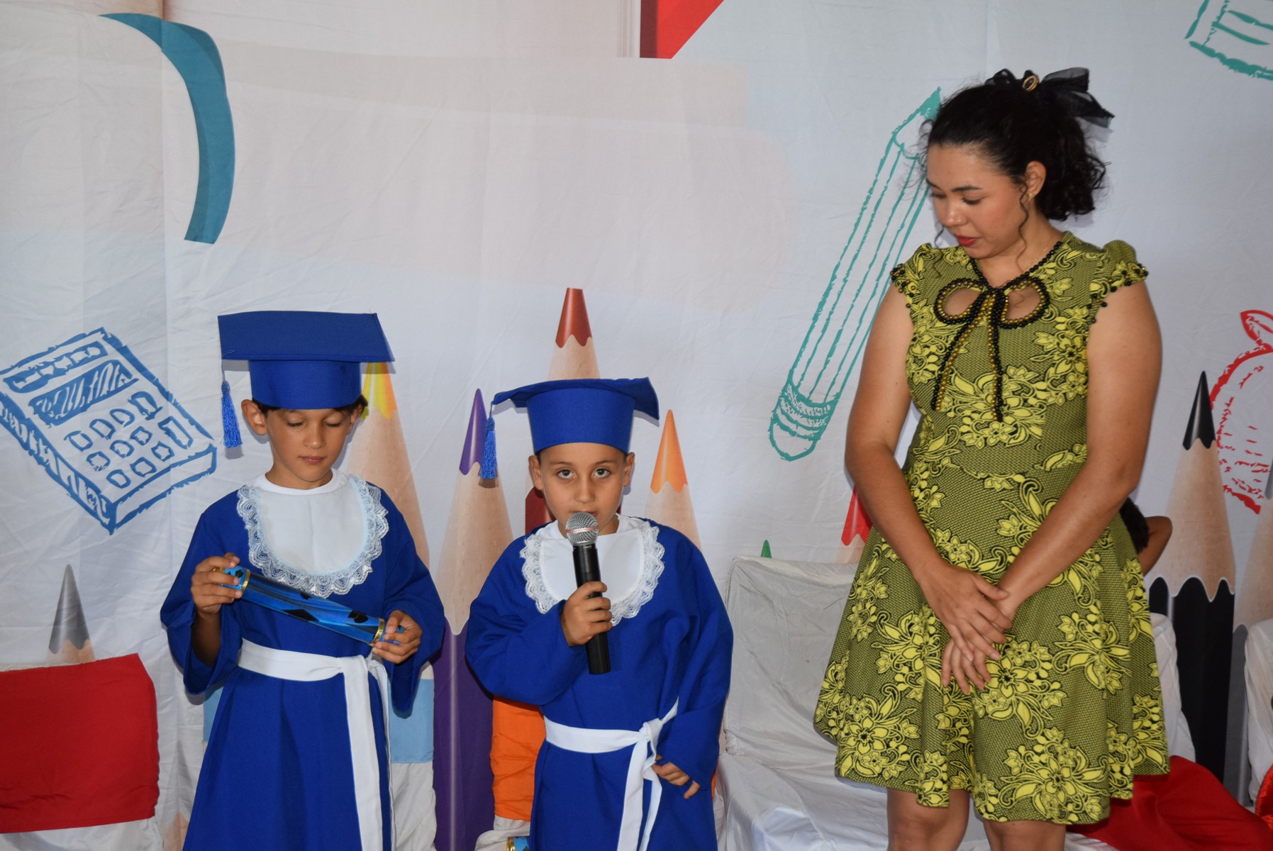 Iguatemi: Direção da Escola Municipal João Paulo I realiza formatura dos alunos do Pré-II da Educação Infantil