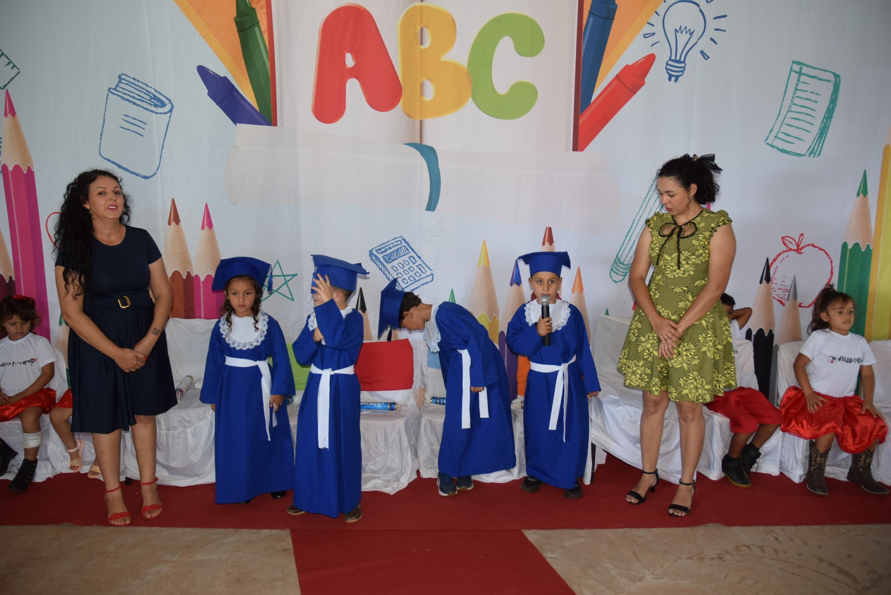 Iguatemi: Direção da Escola Municipal João Paulo I realiza formatura dos alunos do Pré-II da Educação Infantil