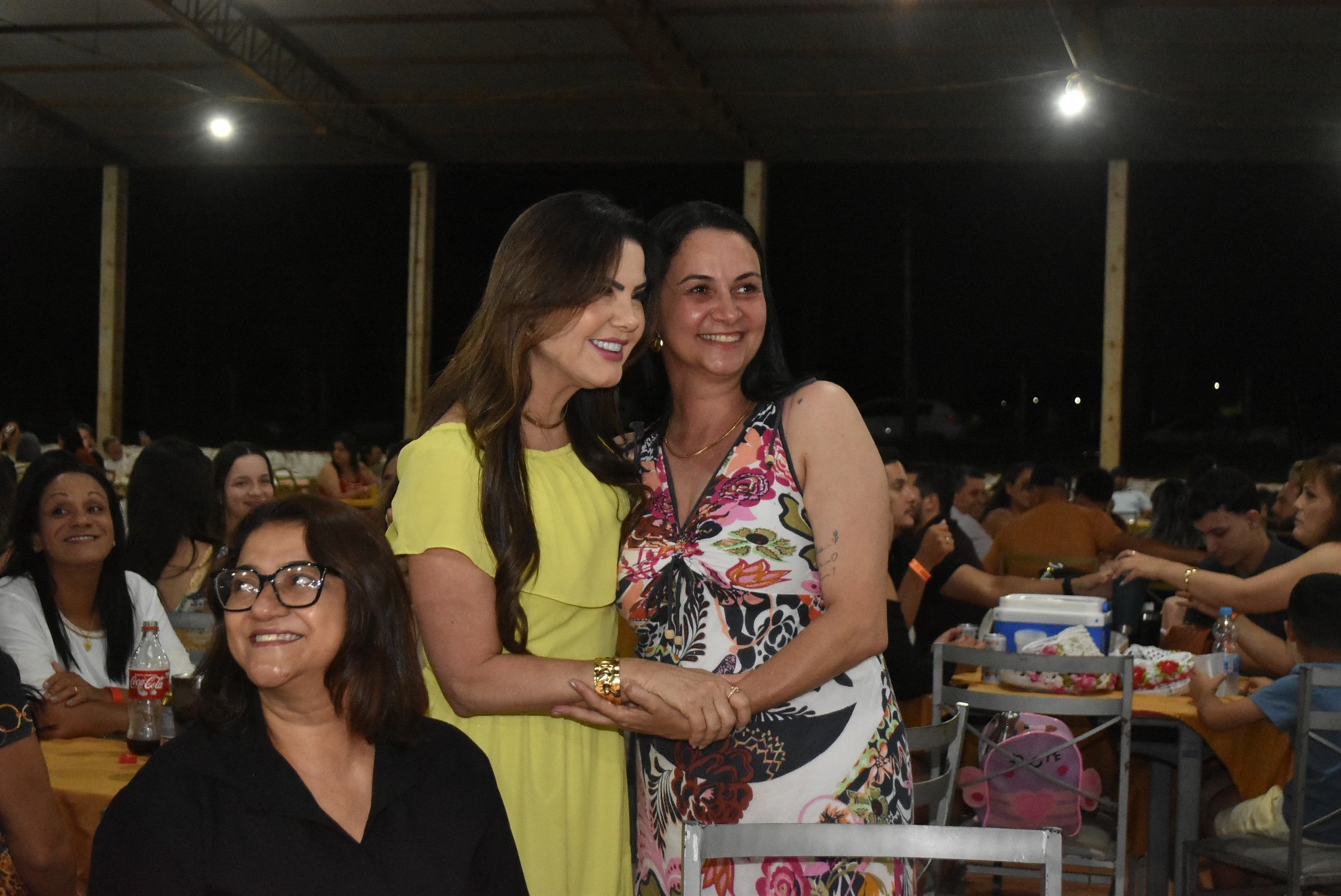 Iguatemi: Confraternização dos servidores municipais reúne mais de duas mil pessoas