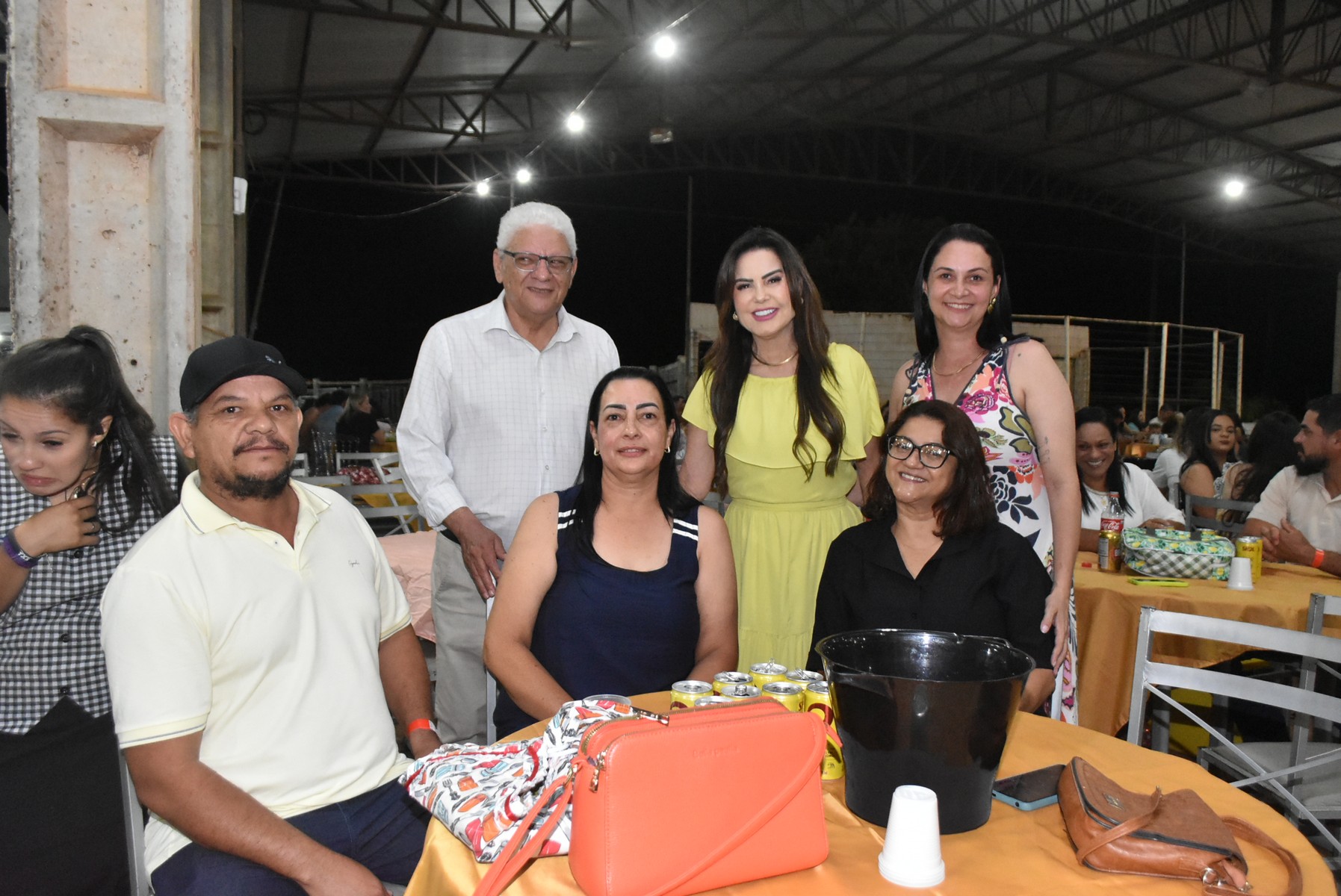 Iguatemi: Confraternização dos servidores municipais reúne mais de duas mil pessoas