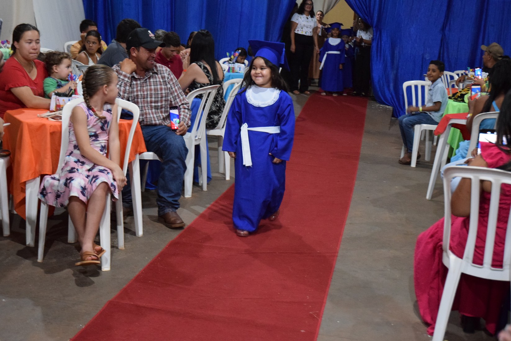 Iguatemi: Em cerimônia marcante, alunos da Educação Infantil da Escola Cemur, no Assentamento Auxiliadora, participam de formatura